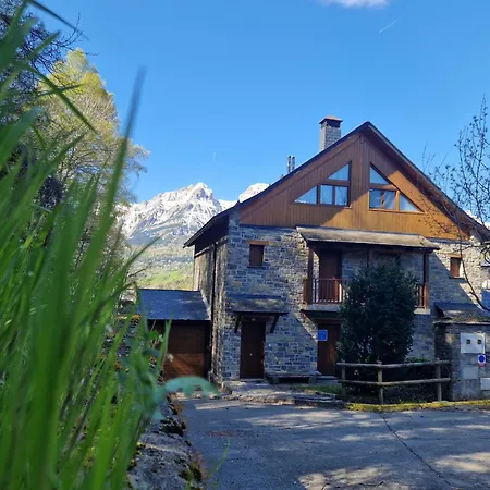 Casa Planas * Tramacastilla de Tena