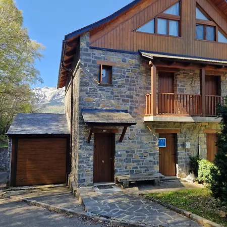 Casa Planas Tramacastilla de Tena