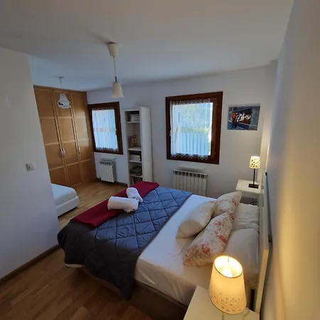 Casa Planas * تراماكاستيّا دي تينا